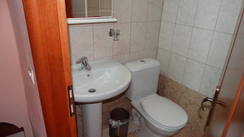Akrotainaritis Yerolimin Bagian luar foto